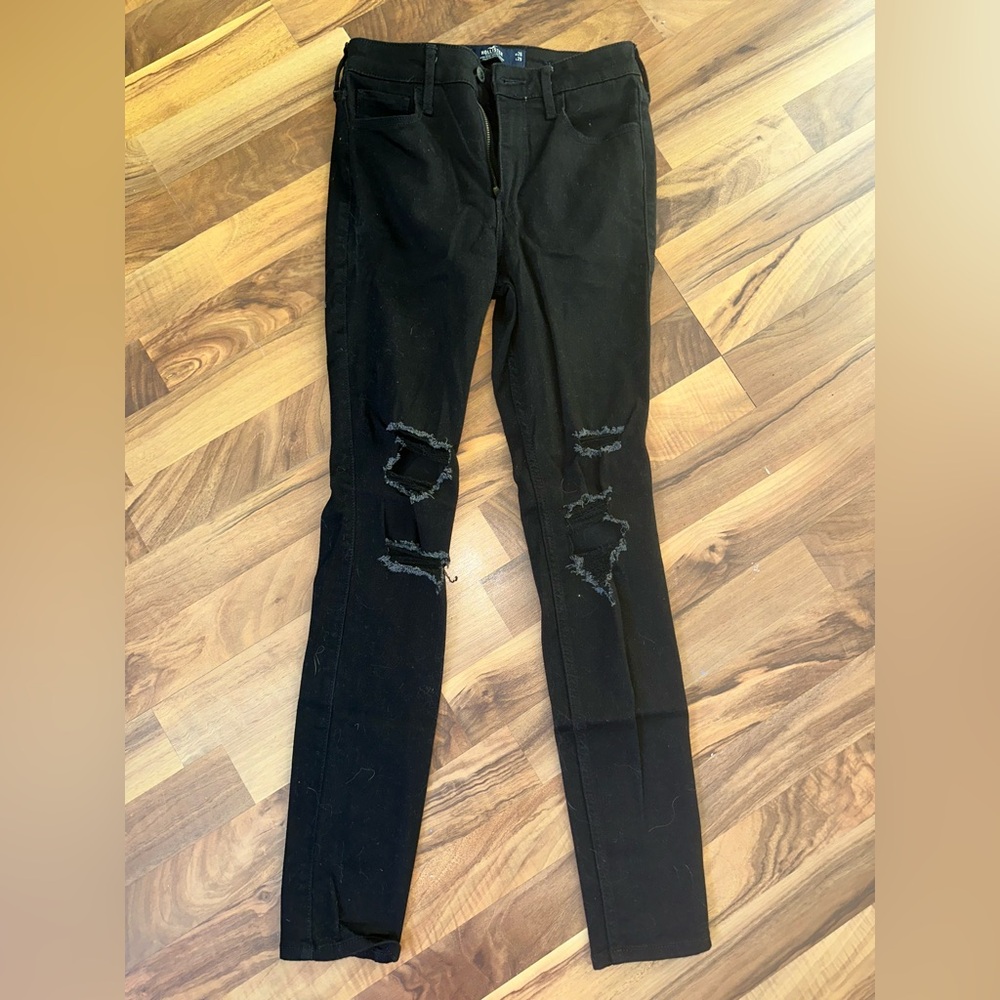 Black Hollister jeans